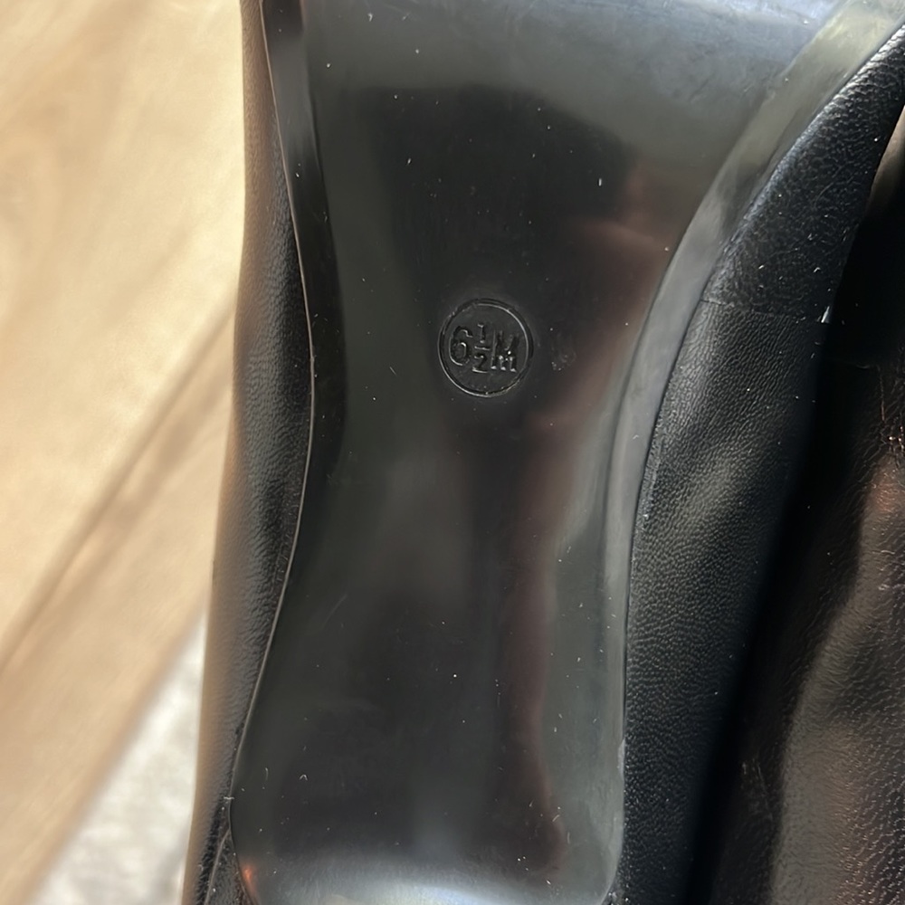 Nine West black leather heels size 6.5 - Picture 5 of 6